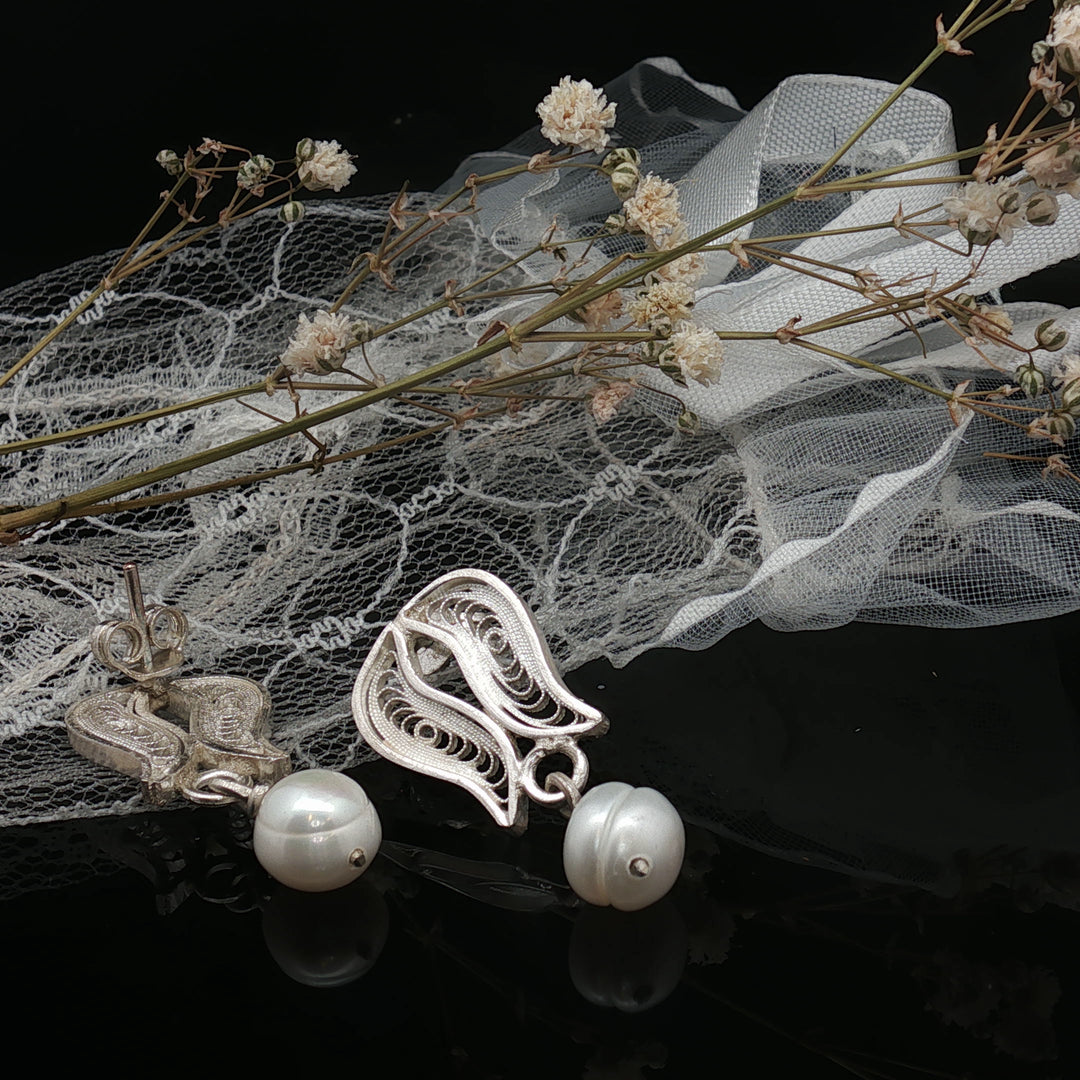 Persian Fritillaria – Zanjan filigree Malileh Pearl handmade Iranian Earrings (999 Silver)
