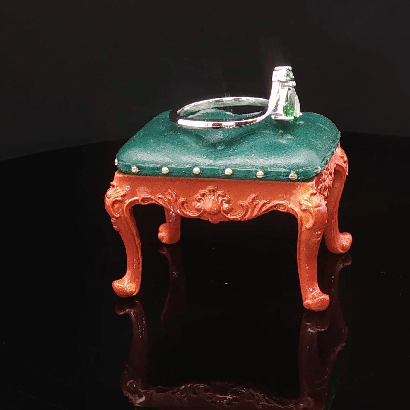 Pear-Cut Green Crystal Ring – Silver Minimal Design | Custom Gemstone & Gold Options