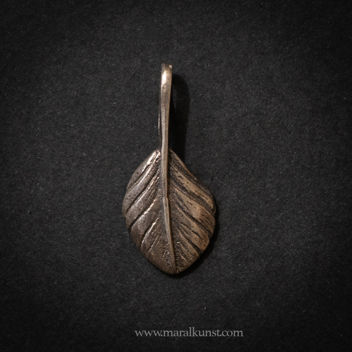 Feather 925 silver pendant