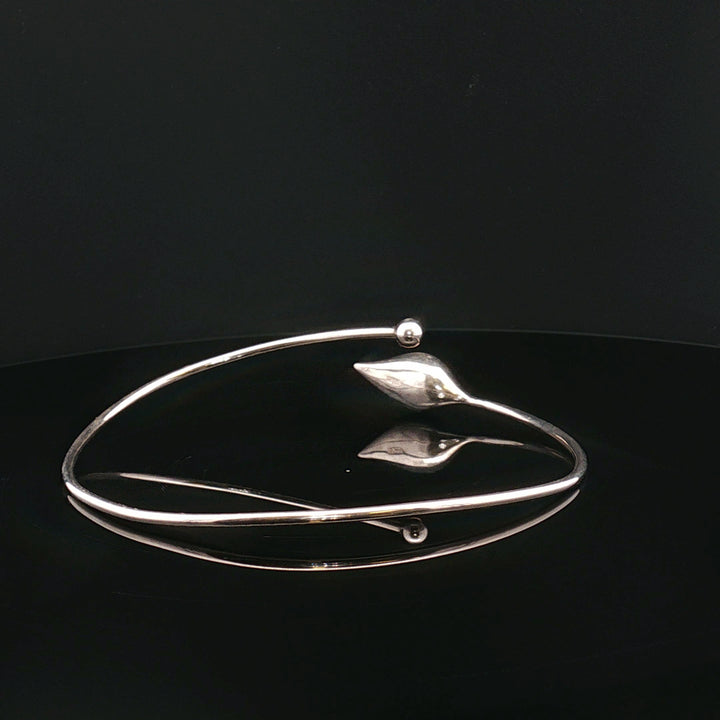 Whispering Leaf — Sterling Silver & Pearl Open Bracelet