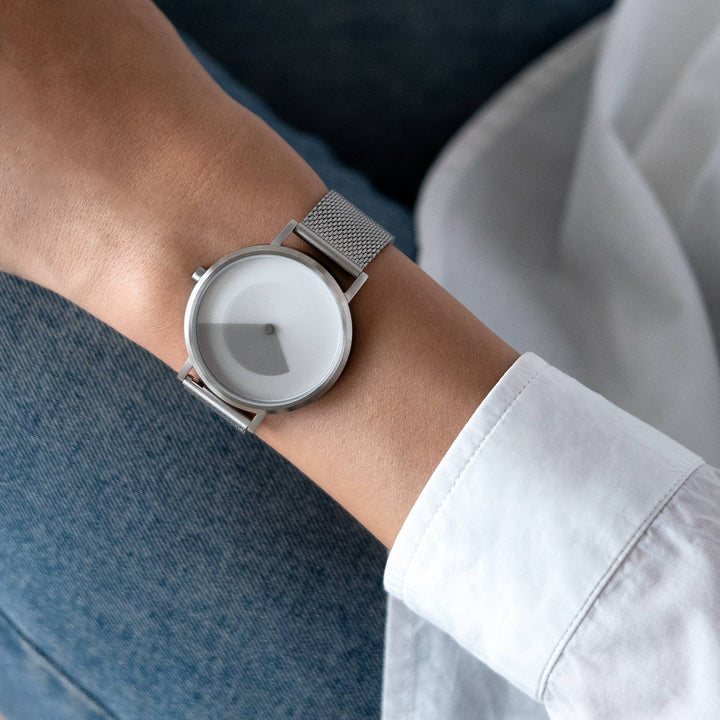 LAWA Gradient Watch – Scandinavian Minimalist Designer Watch