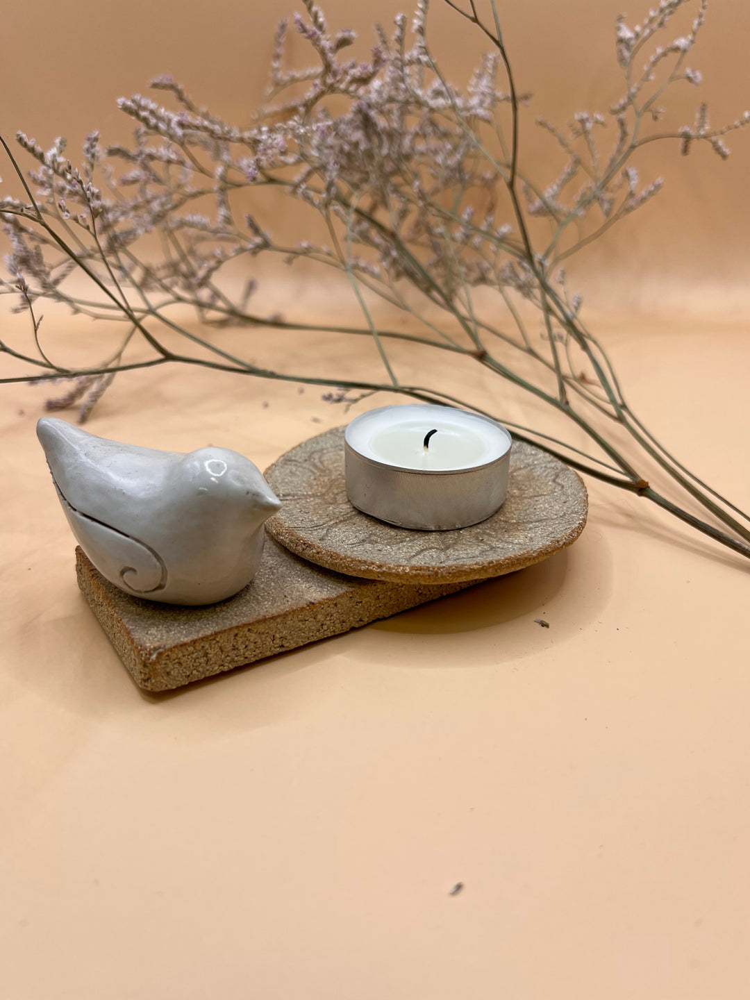 Bird handcrafted ceramic candle Jewelry display Jewelry display size 11x8x4 cm