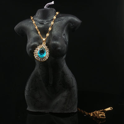 Blue Royale – Zirconia Crown Pendant