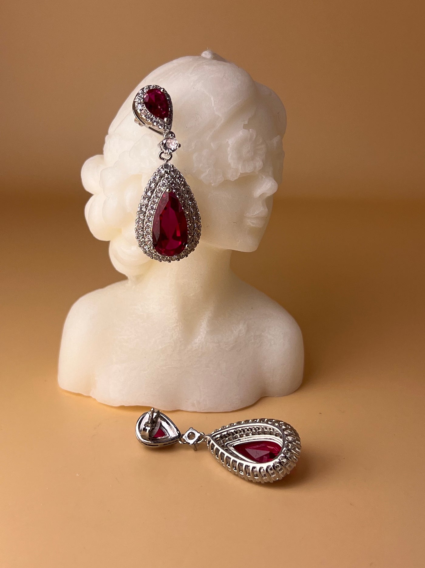 Queen of Passion – Ruby Red Crystal Drop Earrings