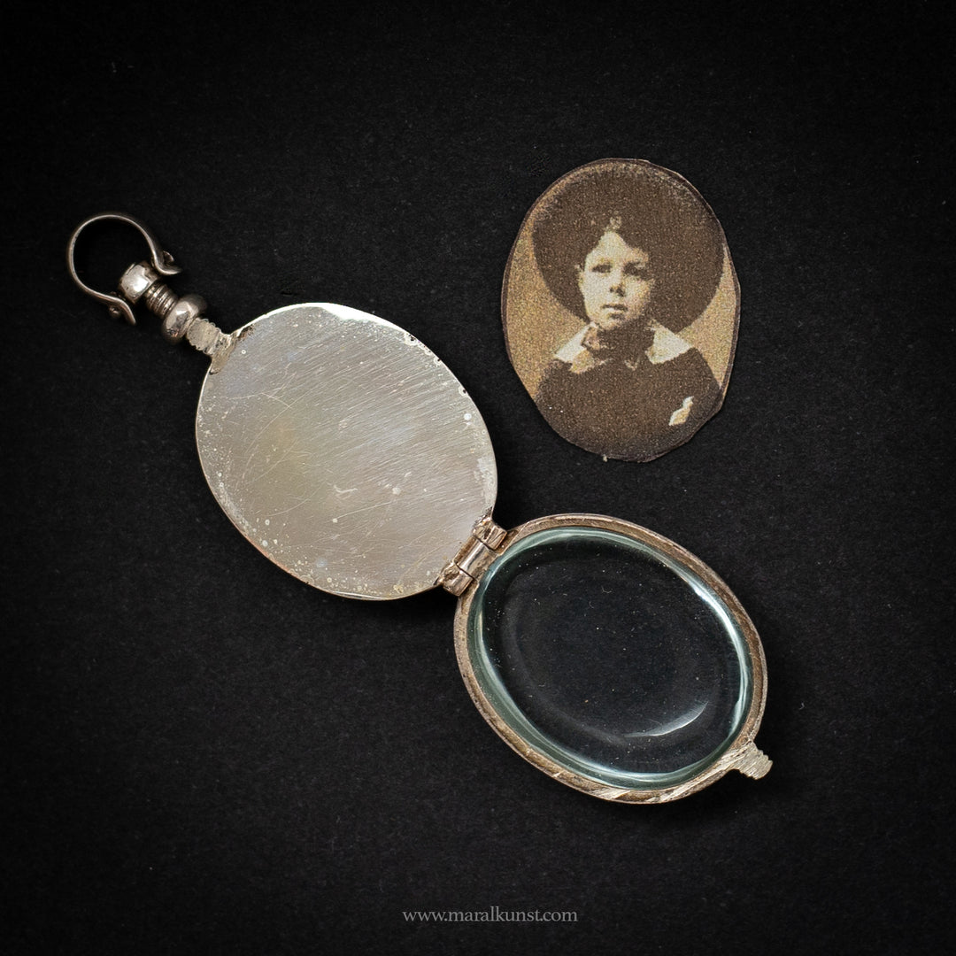 Mexican Photograph Medallion