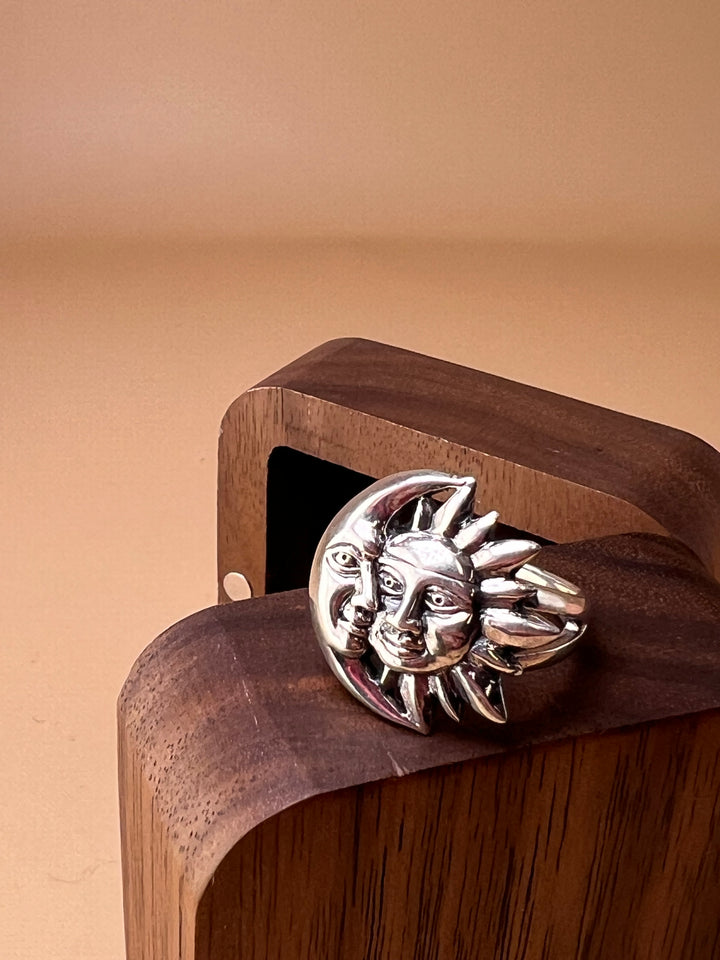 🌞🌙 Sol y Luna – Sterling Silver Ring from Mexico