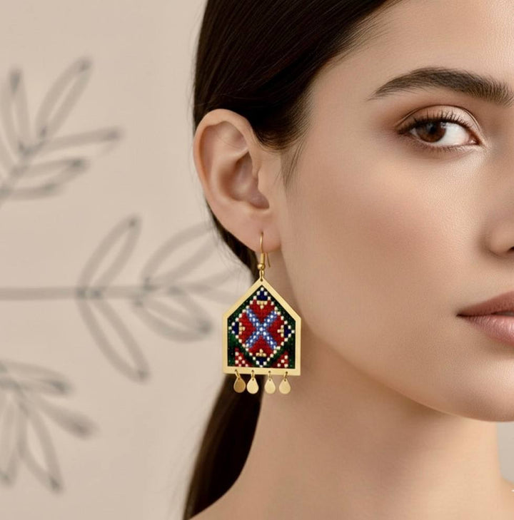Sheyda – The Stained Glass Dream

A window of Shiraz resting against your skin — where light becomes color, and color becomes devotion.