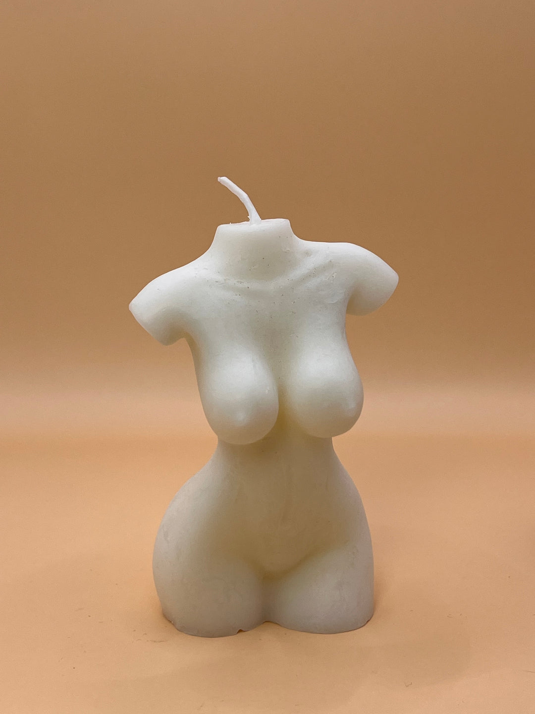 Feminine energy handmade sculpture candle black and white size 10x5 cm
