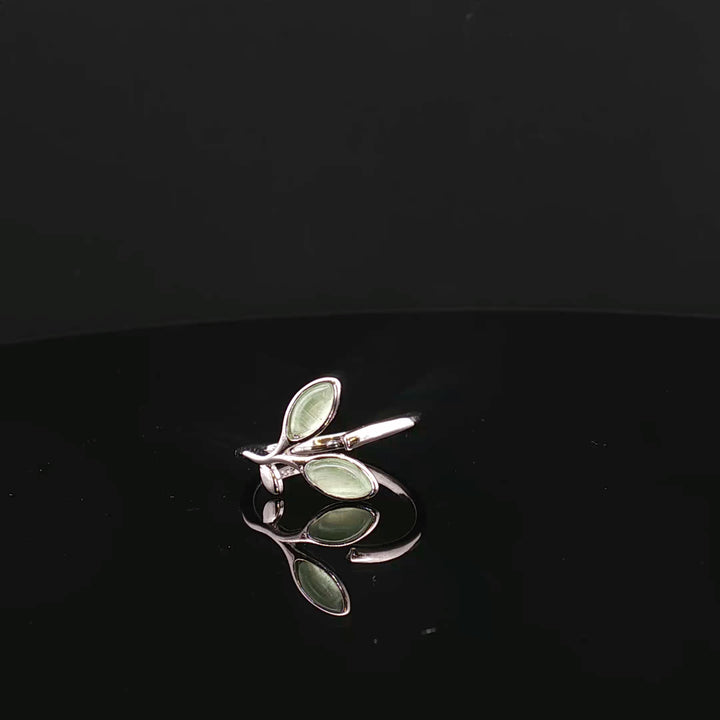 Green Whisper — Sterling Silver & Green Stone Ring