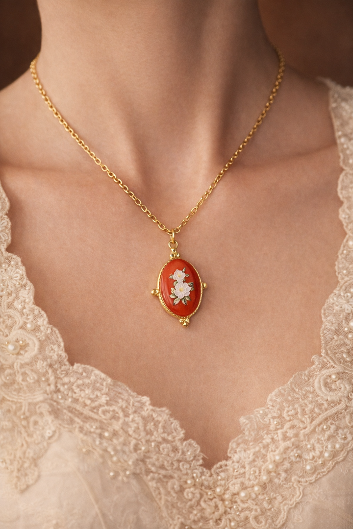 Anatolian Bloom Necklace – Handmade Turkish Inspired Resin Art Pendant