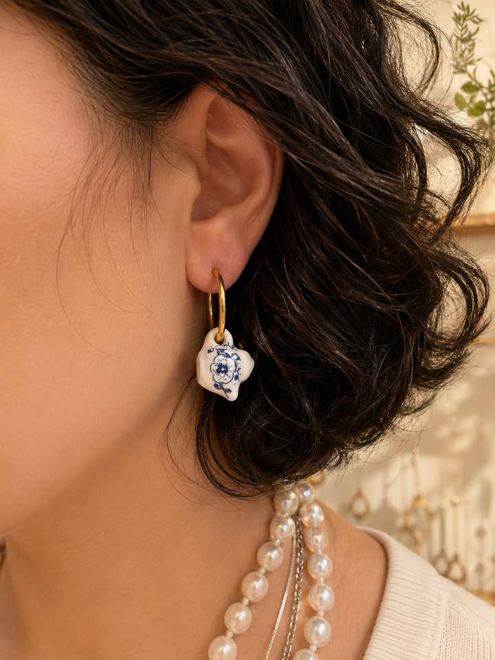 Tea Time Hoop Earrings 🫖✨

Miniature Porcelain Cup Earrings
