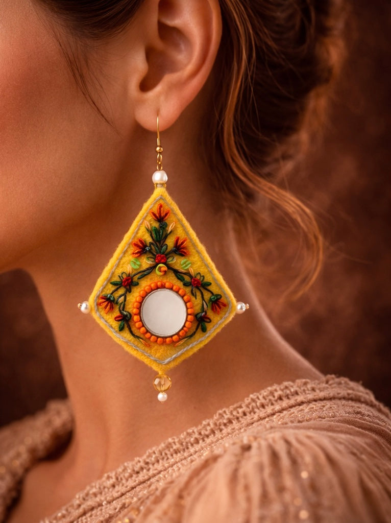 Jelveh – The Radiance Mirror Earring| Felt mirror embroidery 7 cm length