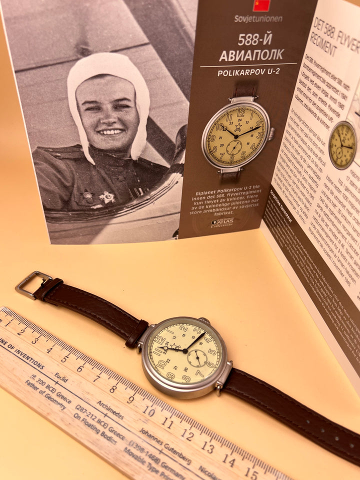 Vintage Soviet Sky – Polikarpov Tribute Watch (Atlas 43MM)