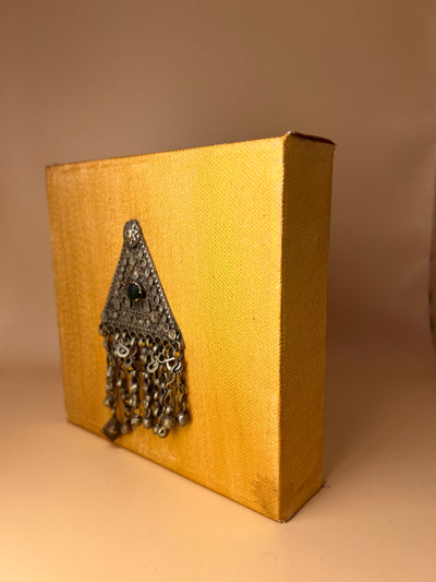 Desert Gold – Silent Adornment