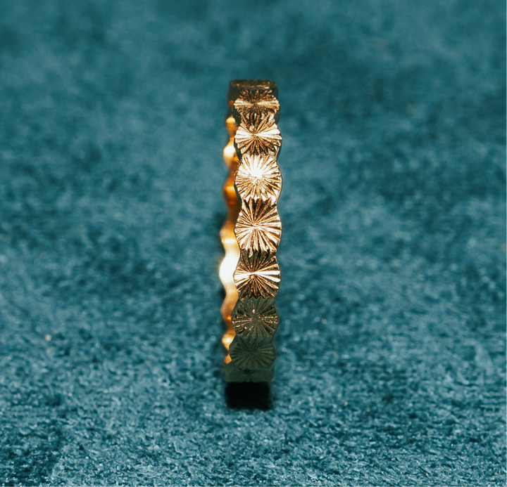 18k Gold premium handcrafted minimal one of a kind design engagement ring