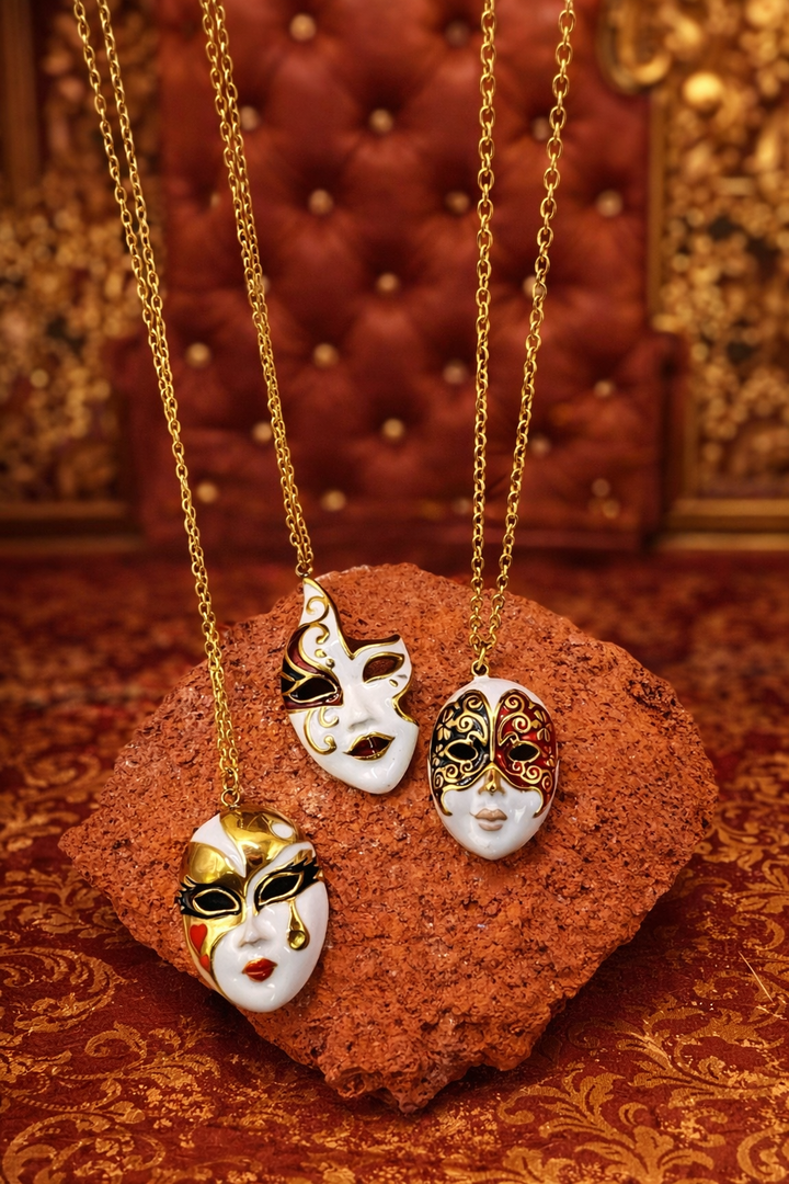 Venetian Noir Mask Necklace – Art Deco Enamel Pendant Behind every mask, there is a story untold.
A mystery. A fire. A silent power.