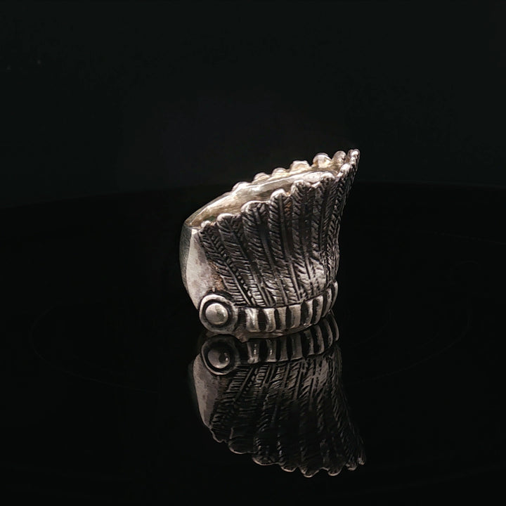 Native American Feather Crown

Limited Edition Sculptural Silver Ring