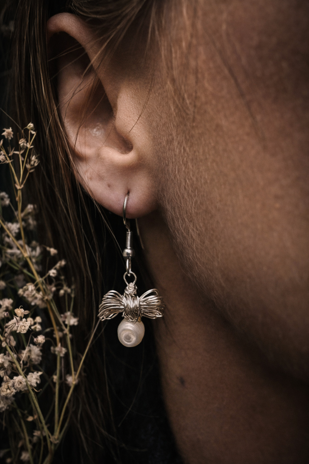 Love Knot Bow – Pearl Earrings