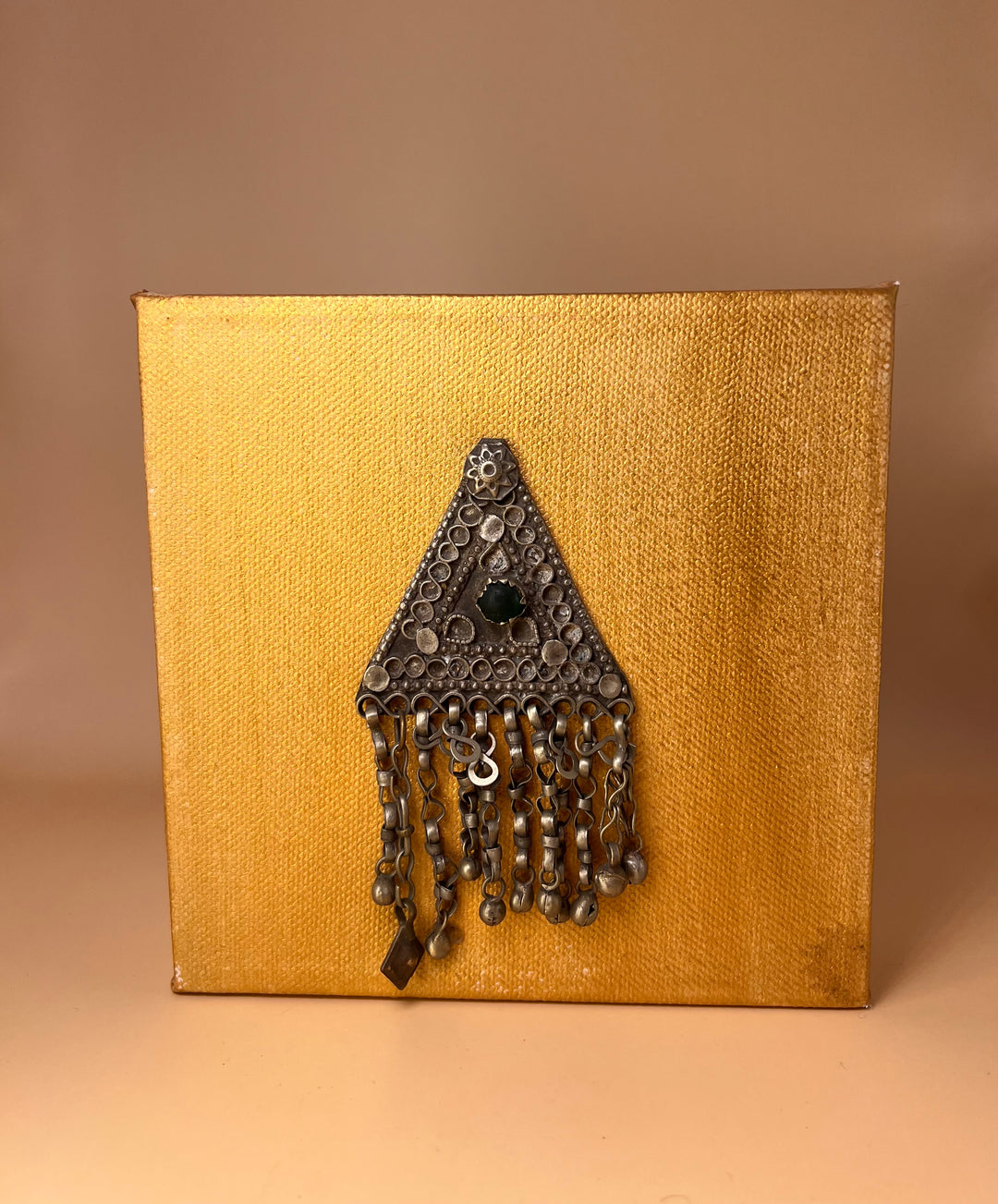 Desert Gold – Silent Adornment