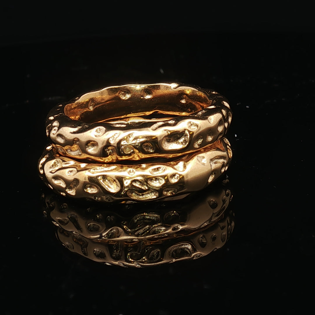 Aurelia Breathing Band|
Like gold learning how to breathe imperfect, alive, eternal.