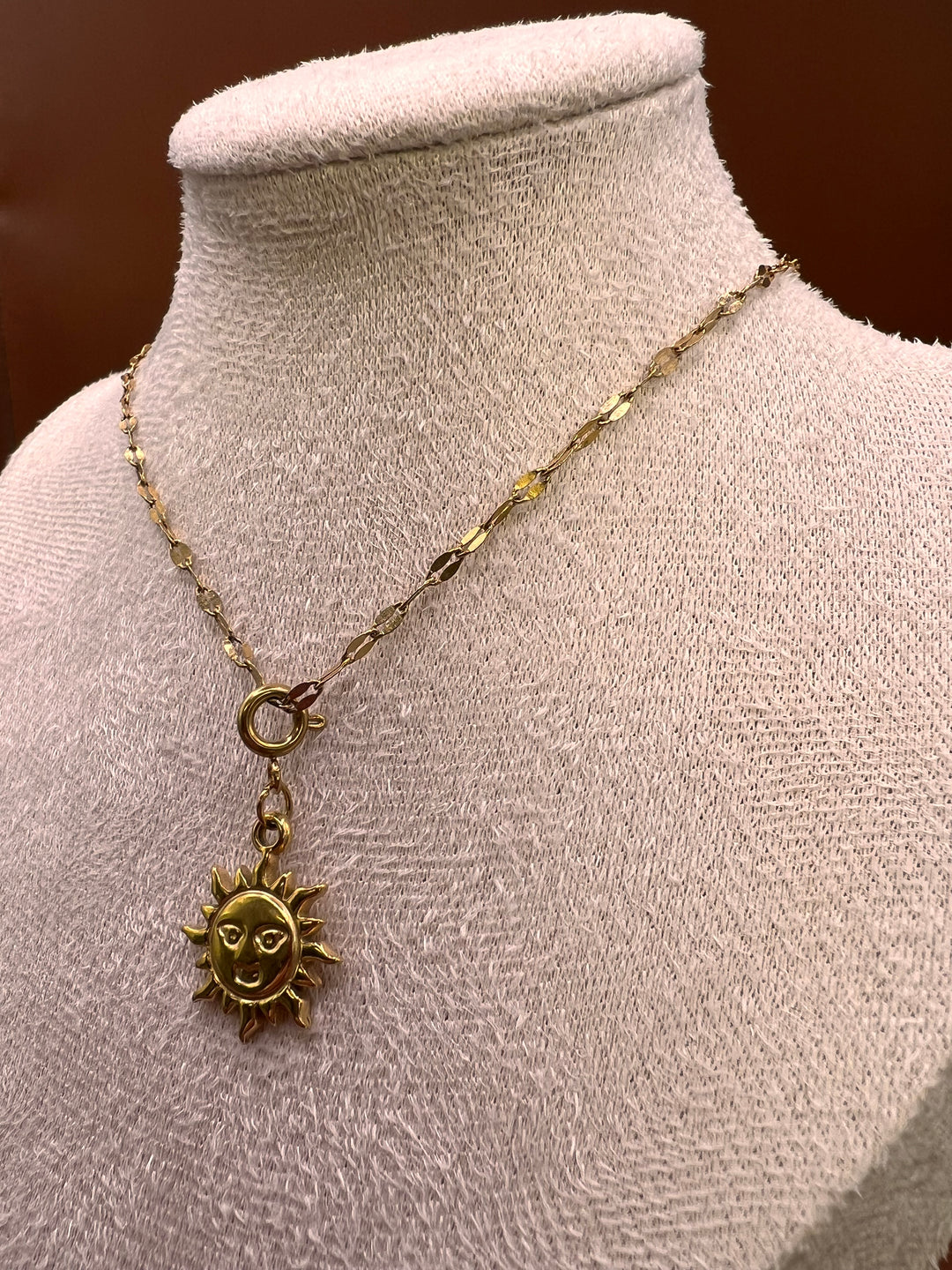 Solar Muse – Vintage Sun Pendant Necklace She doesn’t chase the light. She is the light.