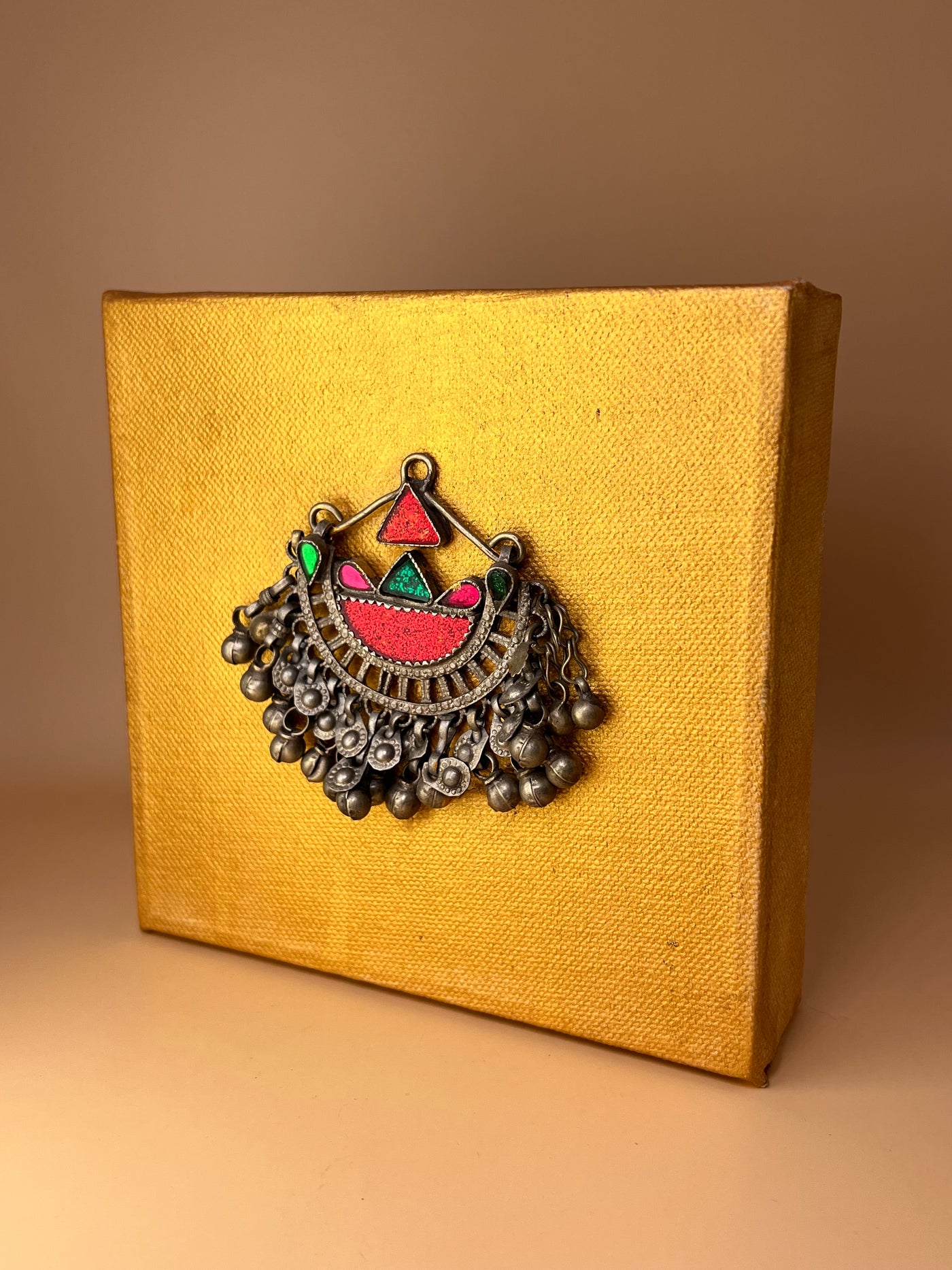 “Echo of Her Crown” – Canvas & Turkmen Treasure