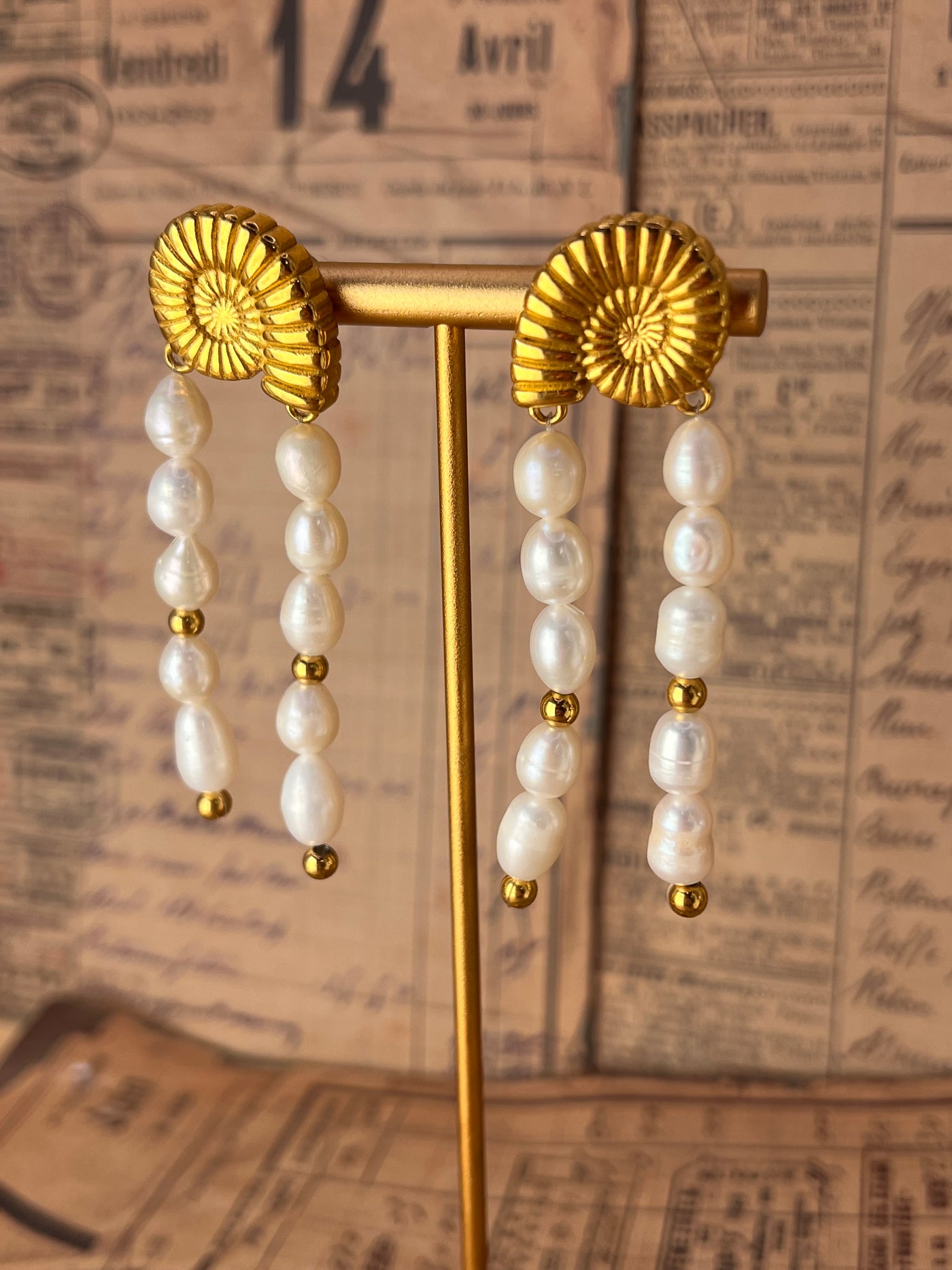 “Drops of Calm” – Freshwater Pearl Earrings