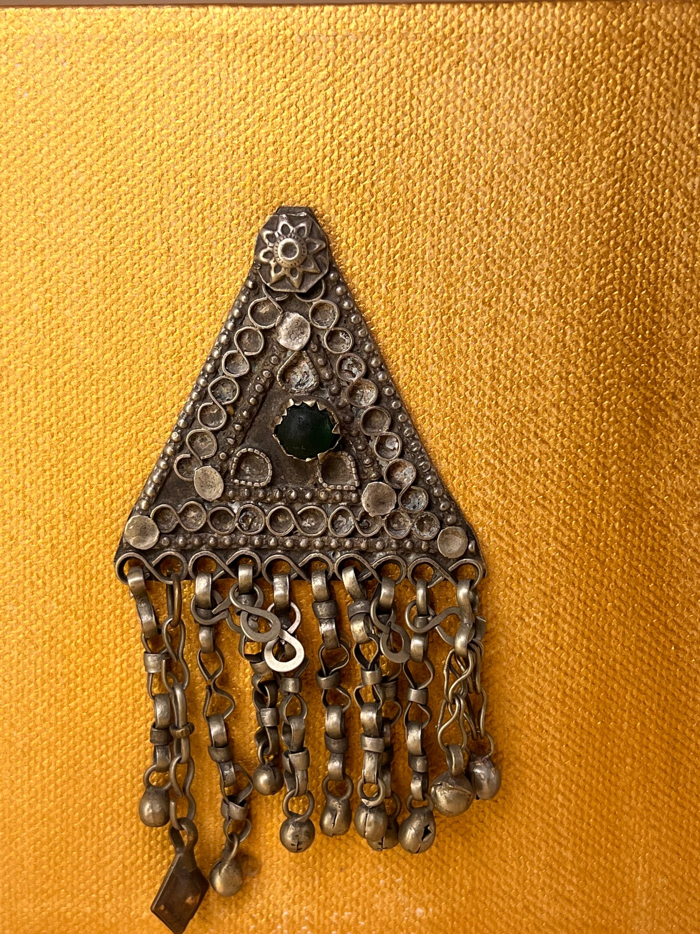 Desert Gold – Silent Adornment