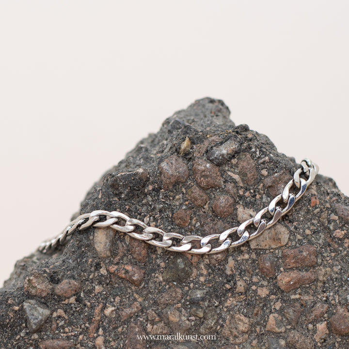 Cuban 6mm thick chain stainlessteel bracelet