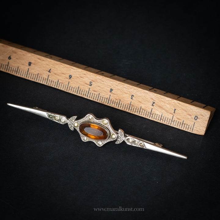 Timeless Ember – Vintage Silver & Amber Brooch