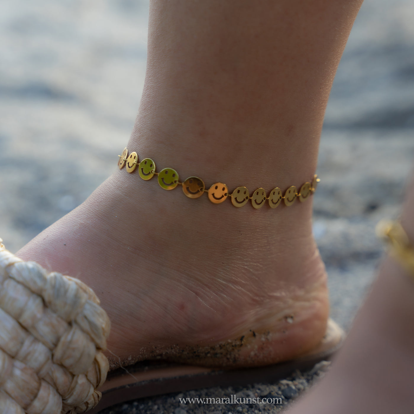 Happy face emoji gold plated anklet
