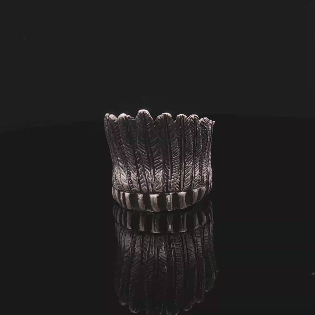 Native American Feather Crown

Limited Edition Sculptural Silver Ring