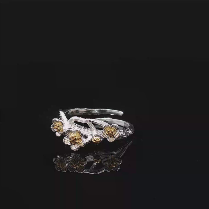 Golden Blossom Silver Ring

Handmade 925 Silver Ring | Iranian Artisan Jewelry