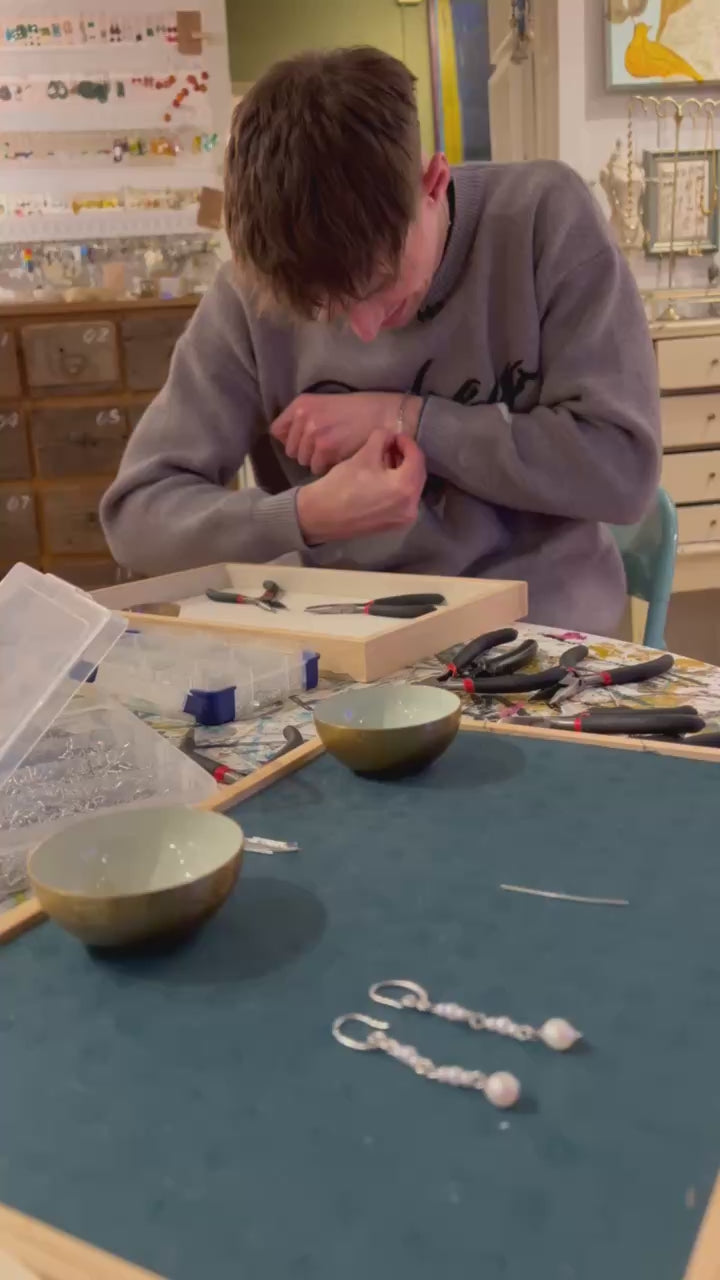 Jewelry Art & Design Workshop