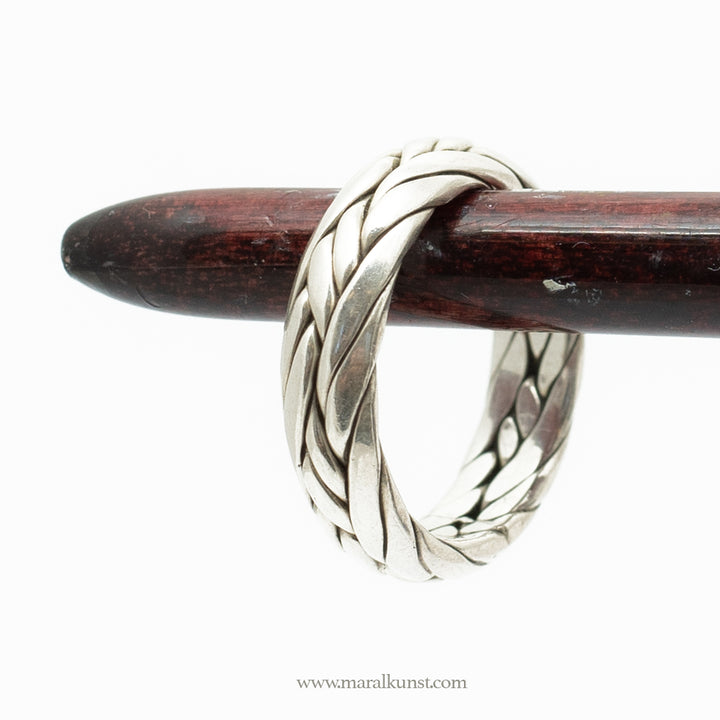 Mexican knitted silver ring