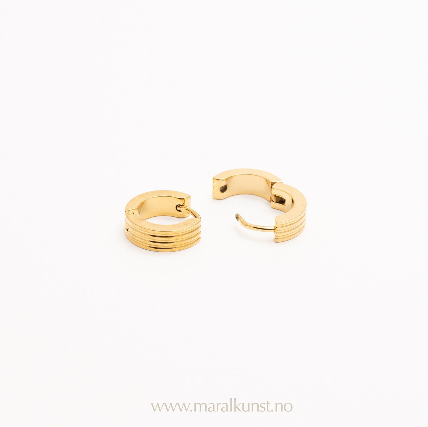 Amelia Earrings in 18K Yellow Gold - Maral Kunst Jewelry