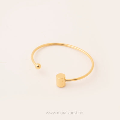 Avery Gold Cuff Bracelet - Maral Kunst Jewelry