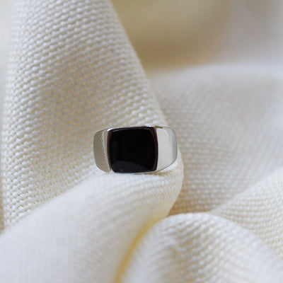 Black Cubic Signet Ring - Maral Kunst Jewelry