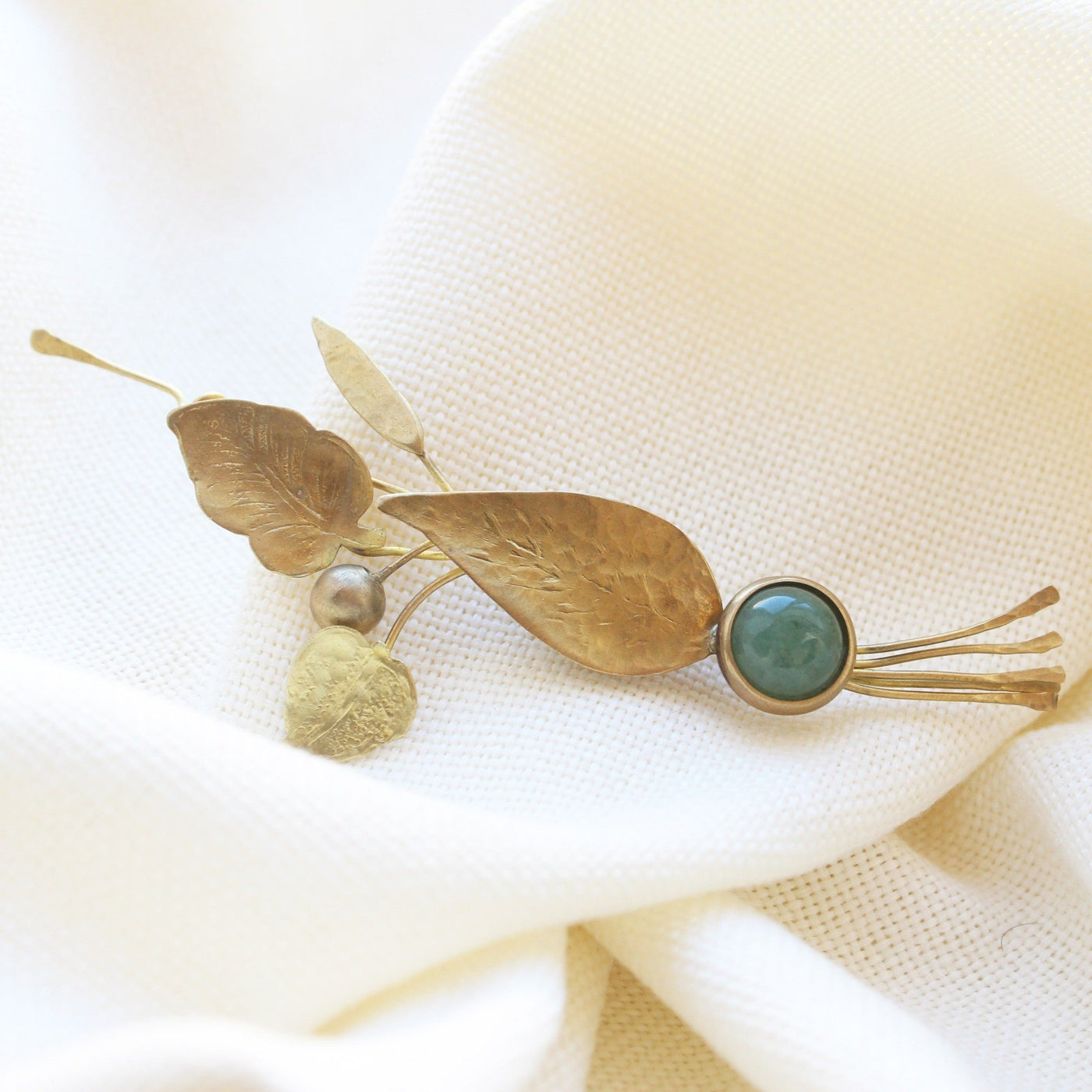 Brooch Gulblaged Brass - Maral Kunst Jewelry