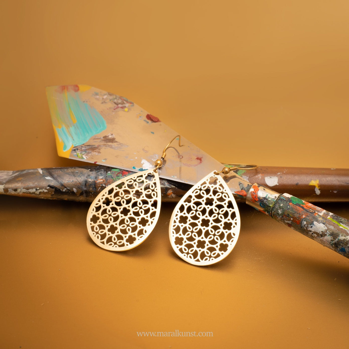Cali Symmetrical Pattern Stainless Steel Retro Earrings - Maral Kunst Jewelry