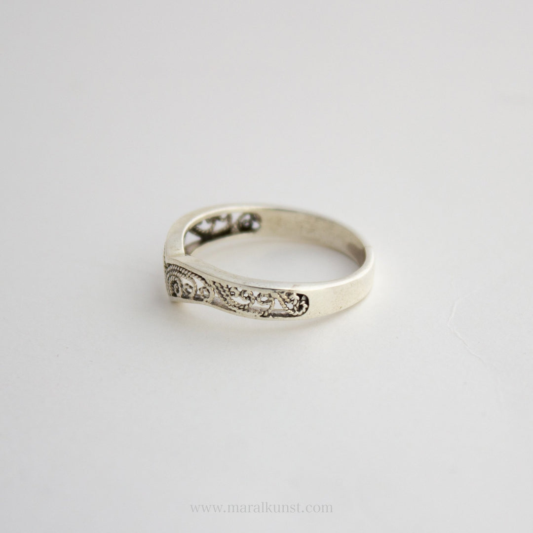 Enchanted Princess Crown Silver Ring - Maral Kunst Jewelry