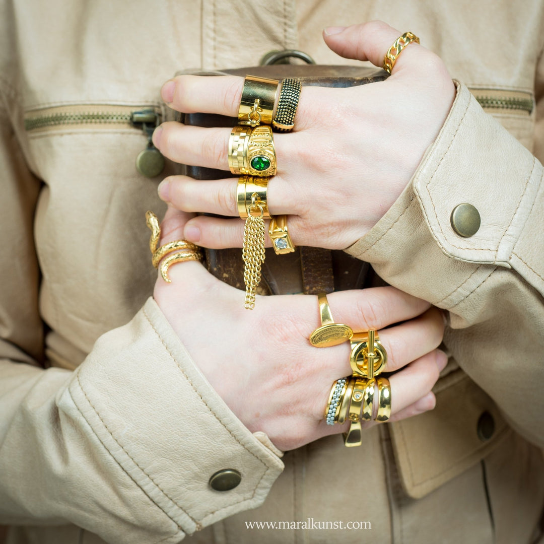 Dot Chain Ring - Maral Kunst Jewelry
