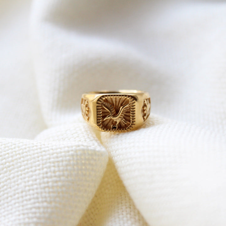 Gothic Eagle Ring in Gold - Maral Kunst Jewelry