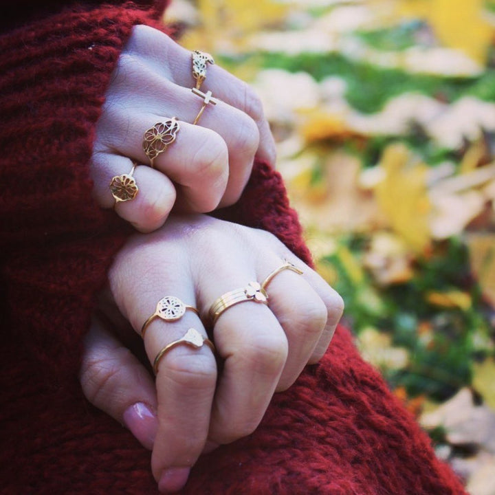 Flower Gold Ring - Maral Kunst Jewelry