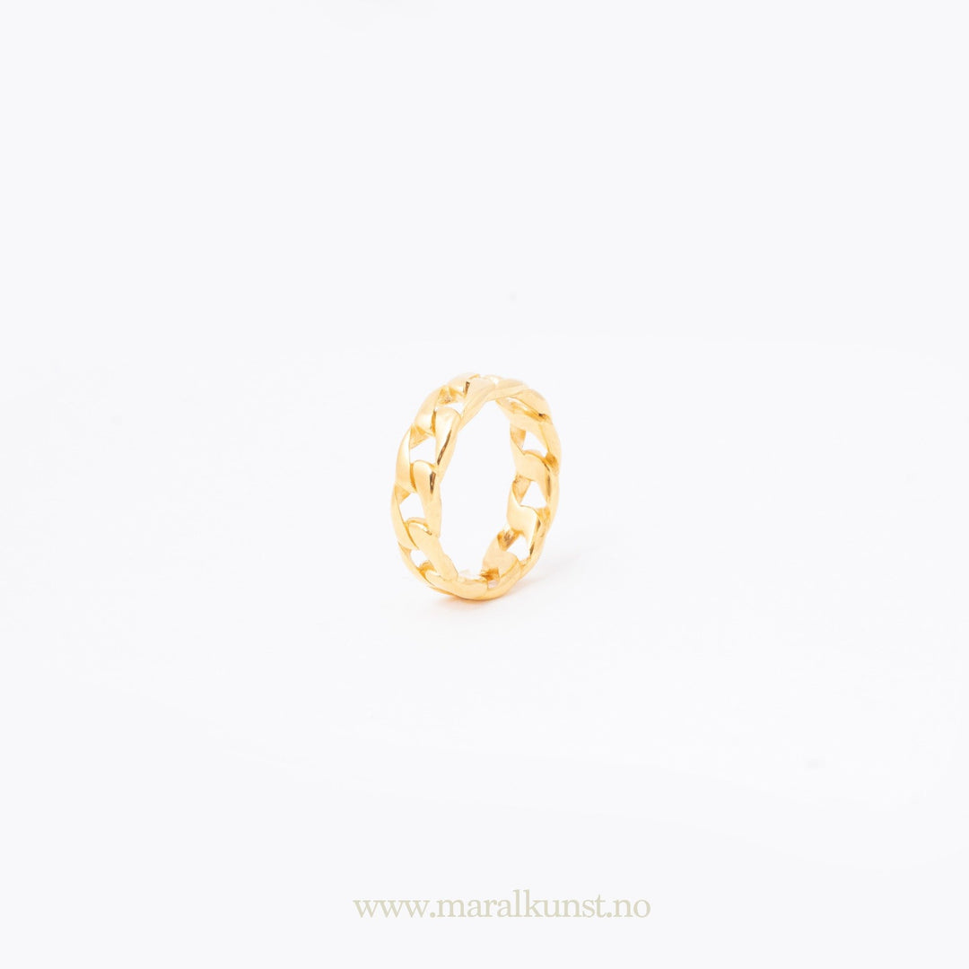 Curb Chain Link Ring - Maral Kunst Jewelry