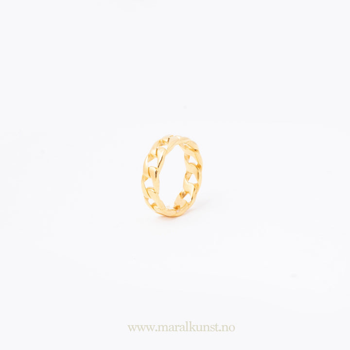 Curb Chain Link Ring - Maral Kunst Jewelry