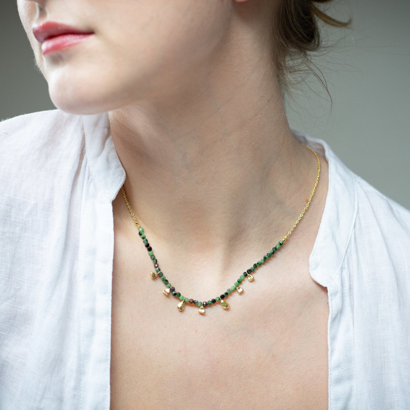 Green Gemstone Necklace in Gold - Maral Kunst Jewelry