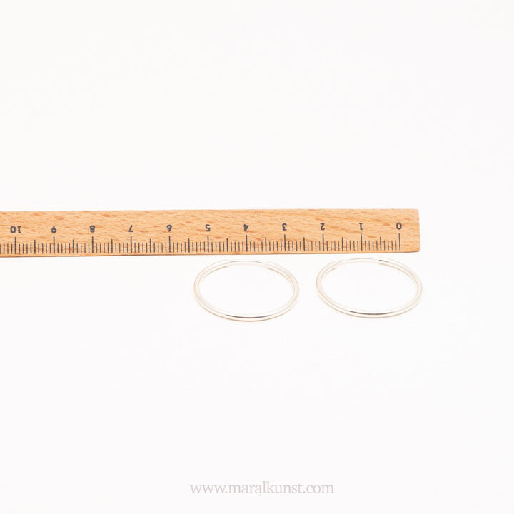 Big Hoop Earrings in Silver - Maral Kunst Jewelry
