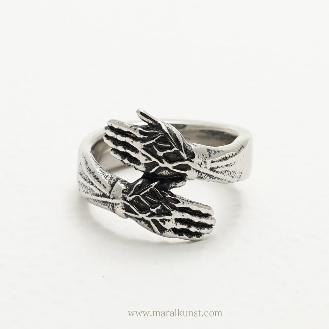 Hug Yourself Ring - Maral Kunst Jewelry