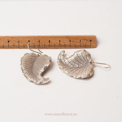 Leaf Dangle Drop Earrings in Silver - Maral Kunst Jewelry